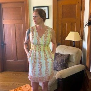 Rose and Yellow Patterned V-Neck Dress - Aventura